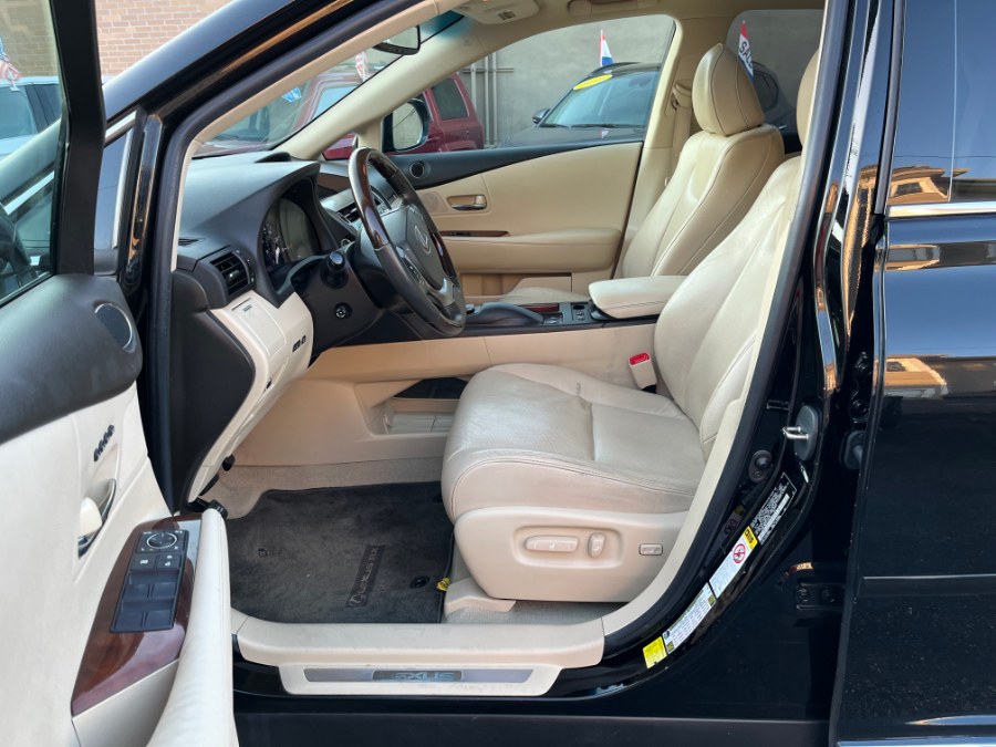 Used Lexus RX 350 AWD 4dr 2014 | Union Street Auto Sales. West Springfield, Massachusetts Used Lexus RX 350 AWD 4dr 2014 | Union Street Auto Sales. West Springfield, Massachusetts