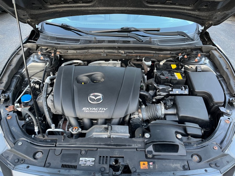 2017 Mazda Mazda3 5-Door Touring 2.5 Manual, available for sale in West Springfield, Massachusetts | Union Street Auto Sales. West Springfield, Massachusetts 2017 Mazda Mazda3 5-Door Touring 2.5 Manual, available for sale in West Springfield, Massachusetts | Union Street Auto Sales. West Springfield, Massachusetts