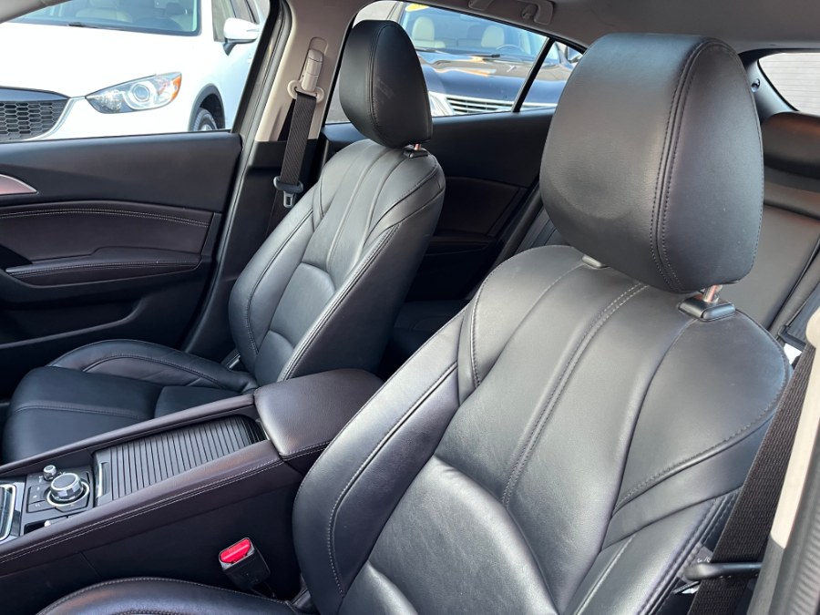 2017 Mazda Mazda3 5-Door Touring 2.5 Manual, available for sale in West Springfield, Massachusetts | Union Street Auto Sales. West Springfield, Massachusetts 2017 Mazda Mazda3 5-Door Touring 2.5 Manual, available for sale in West Springfield, Massachusetts | Union Street Auto Sales. West Springfield, Massachusetts
