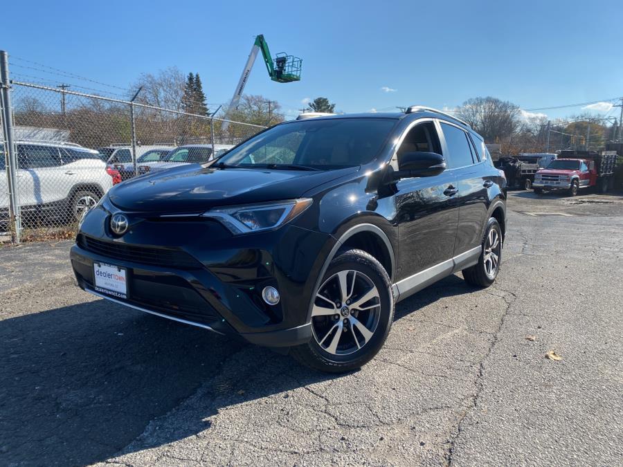 Used Toyota RAV4 AWD 4dr XLE (Natl) 2016 | Dealertown Auto Wholesalers. Milford, Connecticut Used Toyota RAV4 AWD 4dr XLE (Natl) 2016 | Dealertown Auto Wholesalers. Milford, Connecticut