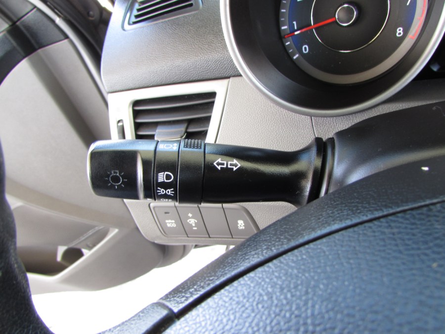 Used Hyundai Elantra 4dr Sdn Auto GLS (Ulsan Plant) 2012 | VIP Auto Enterprise, Inc. Orlando, Florida Used Hyundai Elantra 4dr Sdn Auto GLS (Ulsan Plant) 2012 | VIP Auto Enterprise, Inc. Orlando, Florida