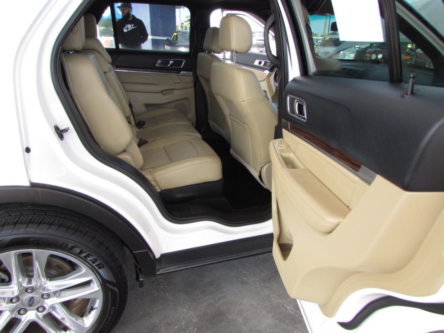 Used Ford Explorer FWD 4dr Limited 2016 | VIP Auto Enterprise, Inc. Orlando, Florida Used Ford Explorer FWD 4dr Limited 2016 | VIP Auto Enterprise, Inc. Orlando, Florida