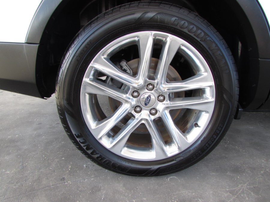Used Ford Explorer FWD 4dr Limited 2016 | VIP Auto Enterprise, Inc. Orlando, Florida Used Ford Explorer FWD 4dr Limited 2016 | VIP Auto Enterprise, Inc. Orlando, Florida