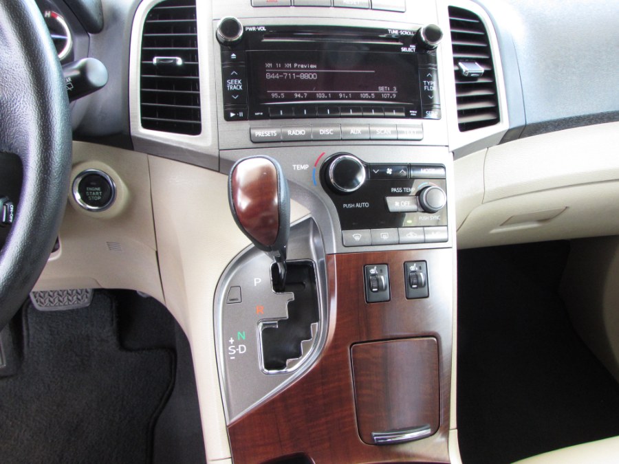 Used Toyota Venza 4dr Wgn V6 AWD XLE (Natl) 2012 | VIP Auto Enterprise, Inc. Orlando, Florida Used Toyota Venza 4dr Wgn V6 AWD XLE (Natl) 2012 | VIP Auto Enterprise, Inc. Orlando, Florida