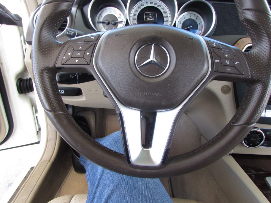 Used Mercedes-Benz C-Class 4dr Sdn C300 Sport 4MATIC 2012 | VIP Auto Enterprise, Inc. Orlando, Florida Used Mercedes-Benz C-Class 4dr Sdn C300 Sport 4MATIC 2012 | VIP Auto Enterprise, Inc. Orlando, Florida