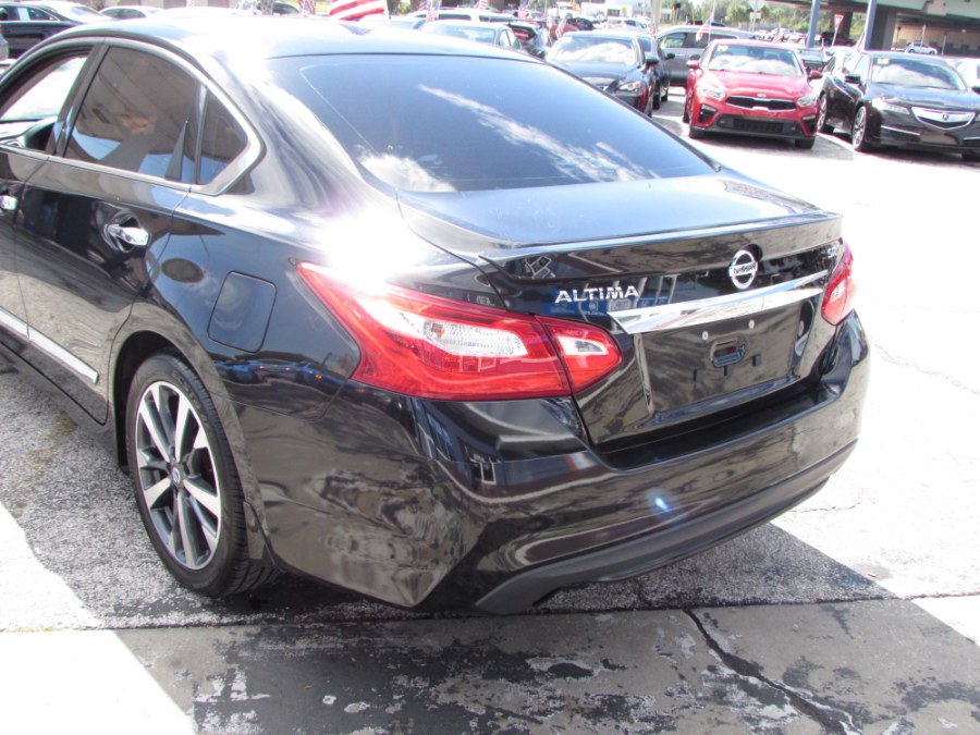 Used Nissan Altima 4dr Sdn I4 2.5 SR 2016 | VIP Auto Enterprise, Inc. Orlando, Florida Used Nissan Altima 4dr Sdn I4 2.5 SR 2016 | VIP Auto Enterprise, Inc. Orlando, Florida
