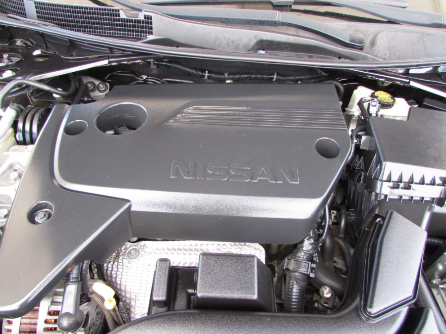 Used Nissan Altima 4dr Sdn I4 2.5 SR 2016 | VIP Auto Enterprise, Inc. Orlando, Florida Used Nissan Altima 4dr Sdn I4 2.5 SR 2016 | VIP Auto Enterprise, Inc. Orlando, Florida