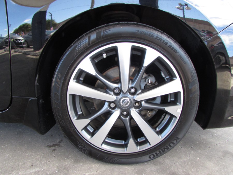 Used Nissan Altima 4dr Sdn I4 2.5 SR 2016 | VIP Auto Enterprise, Inc. Orlando, Florida Used Nissan Altima 4dr Sdn I4 2.5 SR 2016 | VIP Auto Enterprise, Inc. Orlando, Florida