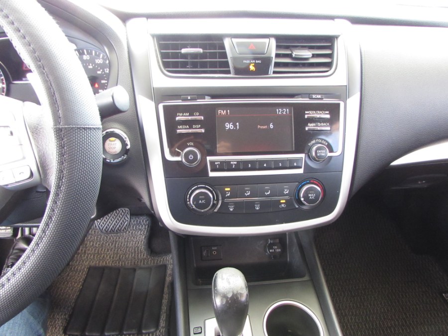 Used Nissan Altima 4dr Sdn I4 2.5 SR 2016 | VIP Auto Enterprise, Inc. Orlando, Florida Used Nissan Altima 4dr Sdn I4 2.5 SR 2016 | VIP Auto Enterprise, Inc. Orlando, Florida