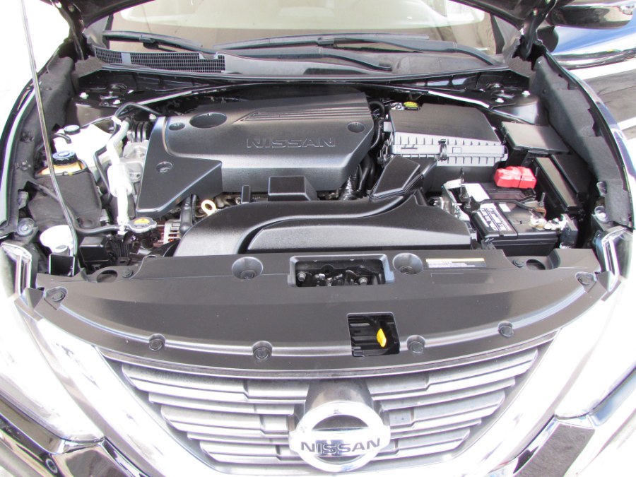 Used Nissan Altima 4dr Sdn I4 2.5 SR 2016 | VIP Auto Enterprise, Inc. Orlando, Florida Used Nissan Altima 4dr Sdn I4 2.5 SR 2016 | VIP Auto Enterprise, Inc. Orlando, Florida