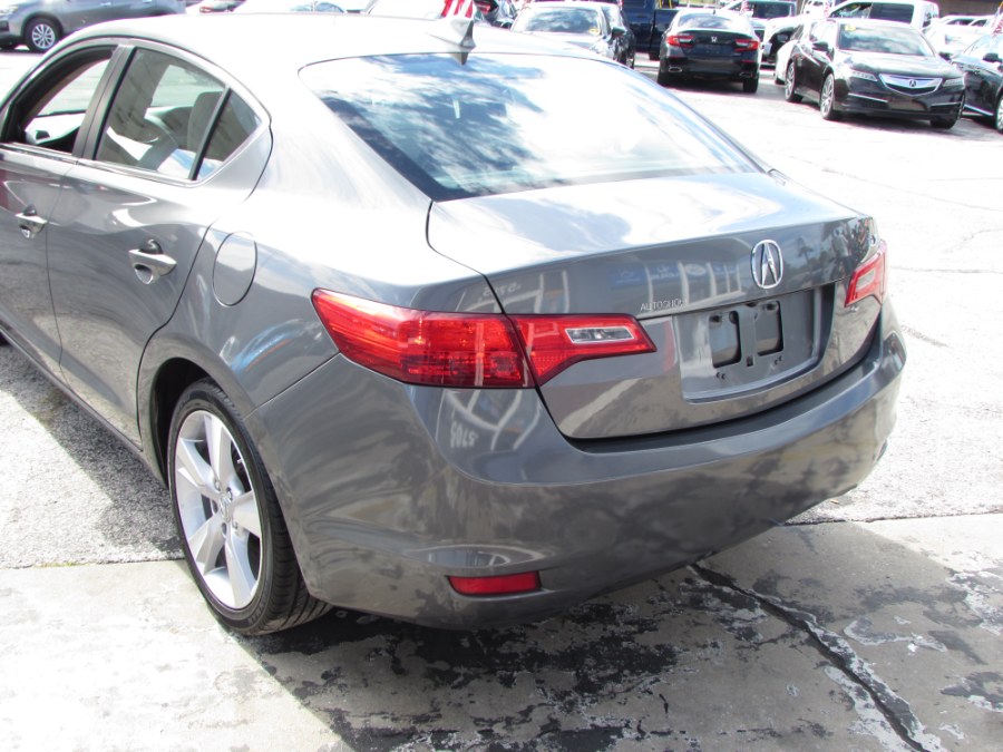 Used Acura ILX 4dr Sdn 2.0L Tech Pkg 2013 | VIP Auto Enterprise, Inc. Orlando, Florida Used Acura ILX 4dr Sdn 2.0L Tech Pkg 2013 | VIP Auto Enterprise, Inc. Orlando, Florida
