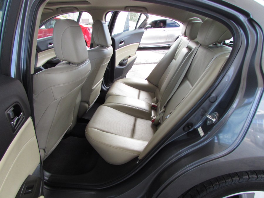 Used Acura ILX 4dr Sdn 2.0L Tech Pkg 2013 | VIP Auto Enterprise, Inc. Orlando, Florida Used Acura ILX 4dr Sdn 2.0L Tech Pkg 2013 | VIP Auto Enterprise, Inc. Orlando, Florida