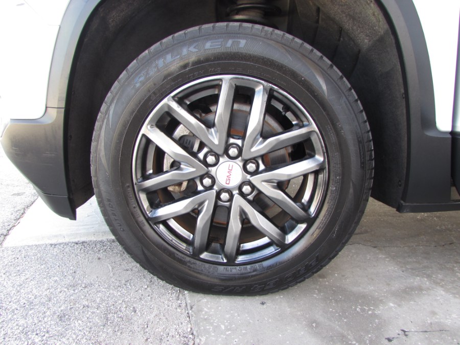 2017 GMC Acadia FWD 4dr SLT w/SLT-1, available for sale in Orlando, Florida | VIP Auto Enterprise, Inc. Orlando, Florida 2017 GMC Acadia FWD 4dr SLT w/SLT-1, available for sale in Orlando, Florida | VIP Auto Enterprise, Inc. Orlando, Florida
