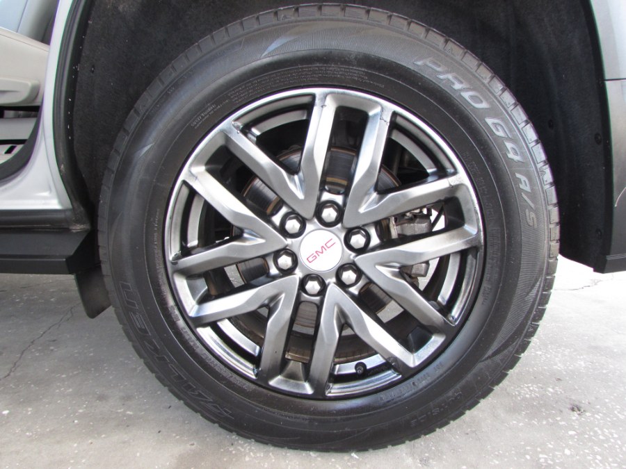 2017 GMC Acadia FWD 4dr SLT w/SLT-1, available for sale in Orlando, Florida | VIP Auto Enterprise, Inc. Orlando, Florida 2017 GMC Acadia FWD 4dr SLT w/SLT-1, available for sale in Orlando, Florida | VIP Auto Enterprise, Inc. Orlando, Florida