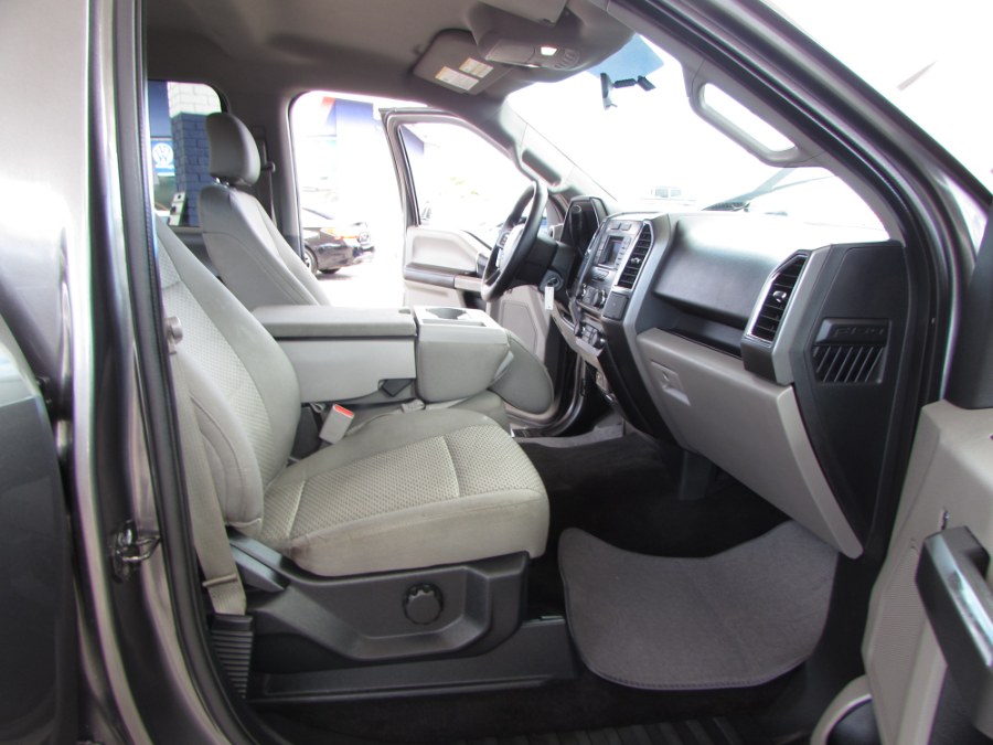 2015 Ford F-150 2WD SuperCrew 145" XLT, available for sale in Orlando, Florida | VIP Auto Enterprise, Inc. Orlando, Florida 2015 Ford F-150 2WD SuperCrew 145" XLT, available for sale in Orlando, Florida | VIP Auto Enterprise, Inc. Orlando, Florida
