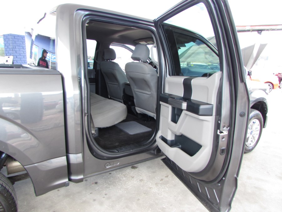 2015 Ford F-150 2WD SuperCrew 145" XLT, available for sale in Orlando, Florida | VIP Auto Enterprise, Inc. Orlando, Florida 2015 Ford F-150 2WD SuperCrew 145" XLT, available for sale in Orlando, Florida | VIP Auto Enterprise, Inc. Orlando, Florida