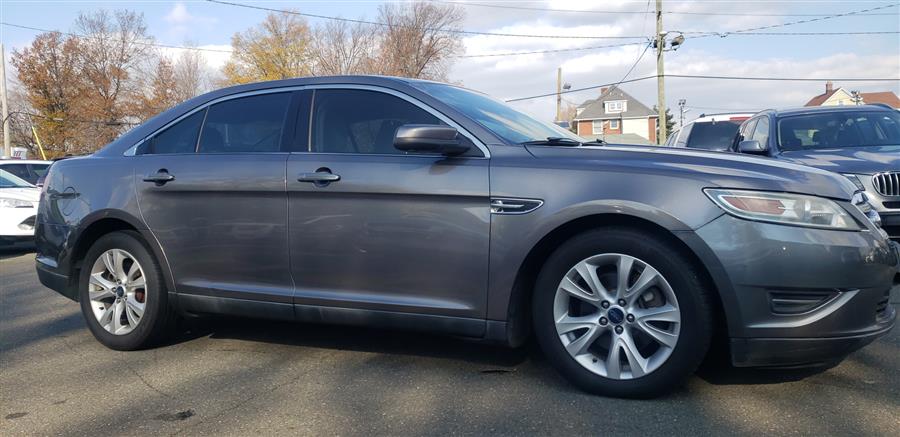2011 Ford Taurus 4dr Sdn SEL FWD, available for sale in Little Ferry, New Jersey | Victoria Preowned Autos Inc. Little Ferry, New Jersey 2011 Ford Taurus 4dr Sdn SEL FWD, available for sale in Little Ferry, New Jersey | Victoria Preowned Autos Inc. Little Ferry, New Jersey