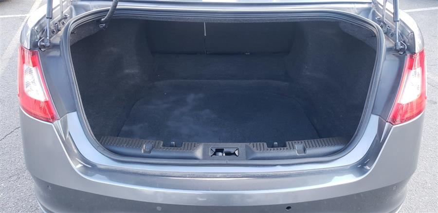 2011 Ford Taurus 4dr Sdn SEL FWD, available for sale in Little Ferry, New Jersey | Victoria Preowned Autos Inc. Little Ferry, New Jersey 2011 Ford Taurus 4dr Sdn SEL FWD, available for sale in Little Ferry, New Jersey | Victoria Preowned Autos Inc. Little Ferry, New Jersey