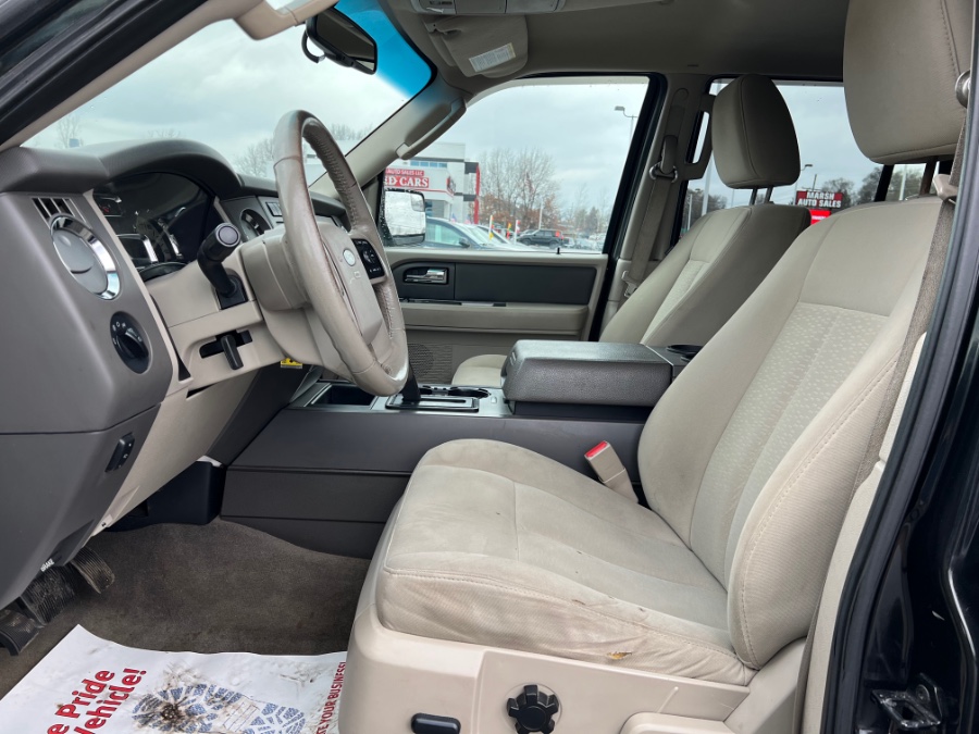 Used Ford Expedition 4WD 4dr XLT 2013 | Marsh Auto Sales LLC. Ortonville, Michigan Used Ford Expedition 4WD 4dr XLT 2013 | Marsh Auto Sales LLC. Ortonville, Michigan