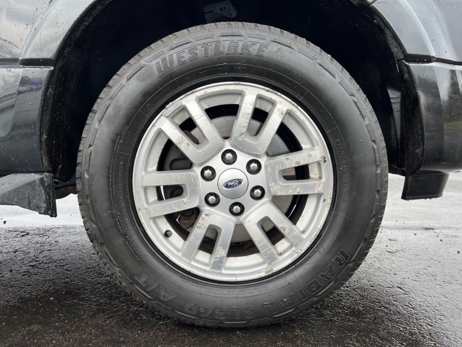 Used Ford Expedition 4WD 4dr XLT 2013 | Marsh Auto Sales LLC. Ortonville, Michigan Used Ford Expedition 4WD 4dr XLT 2013 | Marsh Auto Sales LLC. Ortonville, Michigan