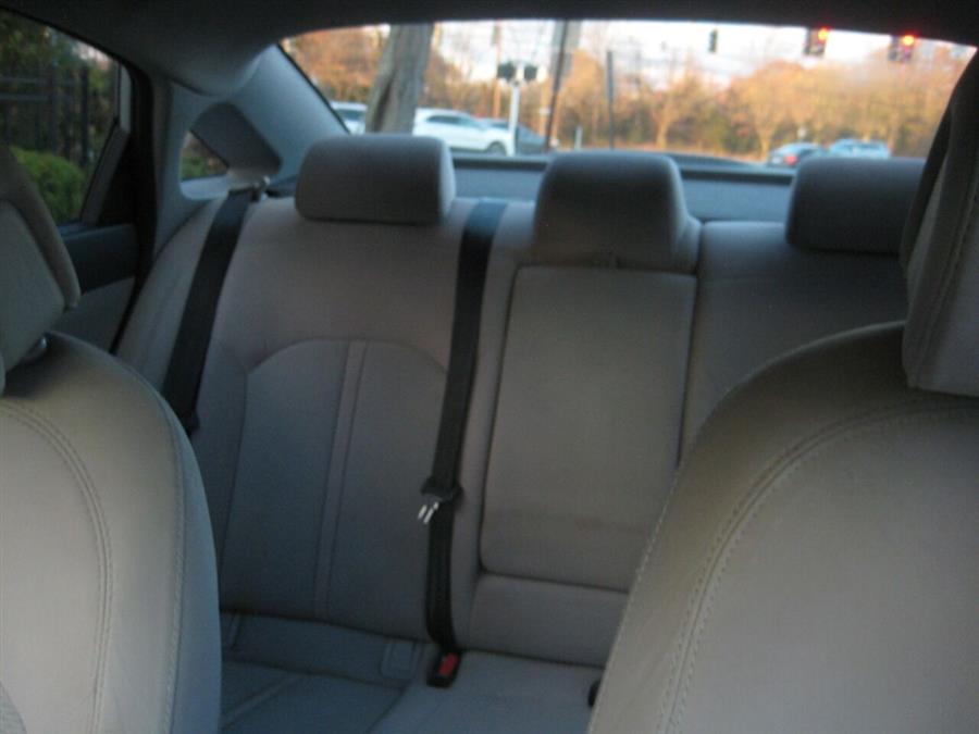 2016 Hyundai Sonata SE 4dr Sedan, available for sale in Massapequa, New York | Rite Choice Auto Inc.. Massapequa, New York 2016 Hyundai Sonata SE 4dr Sedan, available for sale in Massapequa, New York | Rite Choice Auto Inc.. Massapequa, New York