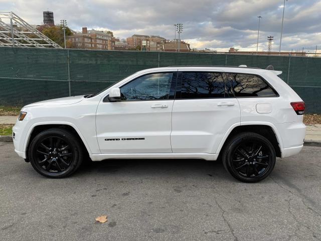 Used Jeep Grand Cherokee Altitude 2017 | Eastchester Motor Cars. Bronx, New York Used Jeep Grand Cherokee Altitude 2017 | Eastchester Motor Cars. Bronx, New York