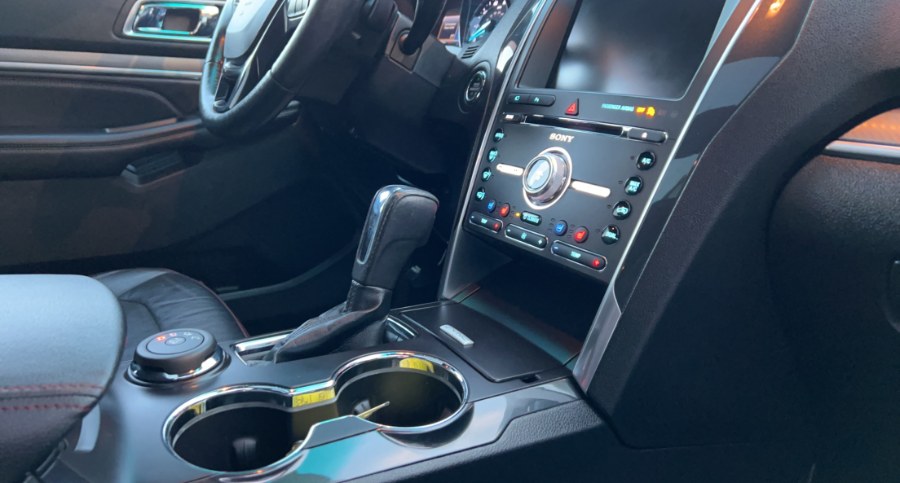 2016 Ford Explorer 4WD 4dr Sport, available for sale in Waterbury, Connecticut | West End Automotive Center. Waterbury, Connecticut 2016 Ford Explorer 4WD 4dr Sport, available for sale in Waterbury, Connecticut | West End Automotive Center. Waterbury, Connecticut