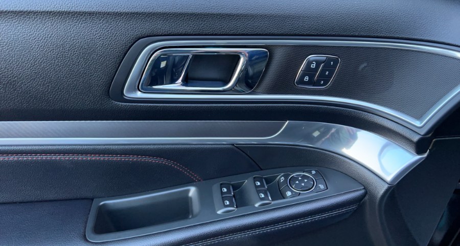 2016 Ford Explorer 4WD 4dr Sport, available for sale in Waterbury, Connecticut | West End Automotive Center. Waterbury, Connecticut 2016 Ford Explorer 4WD 4dr Sport, available for sale in Waterbury, Connecticut | West End Automotive Center. Waterbury, Connecticut