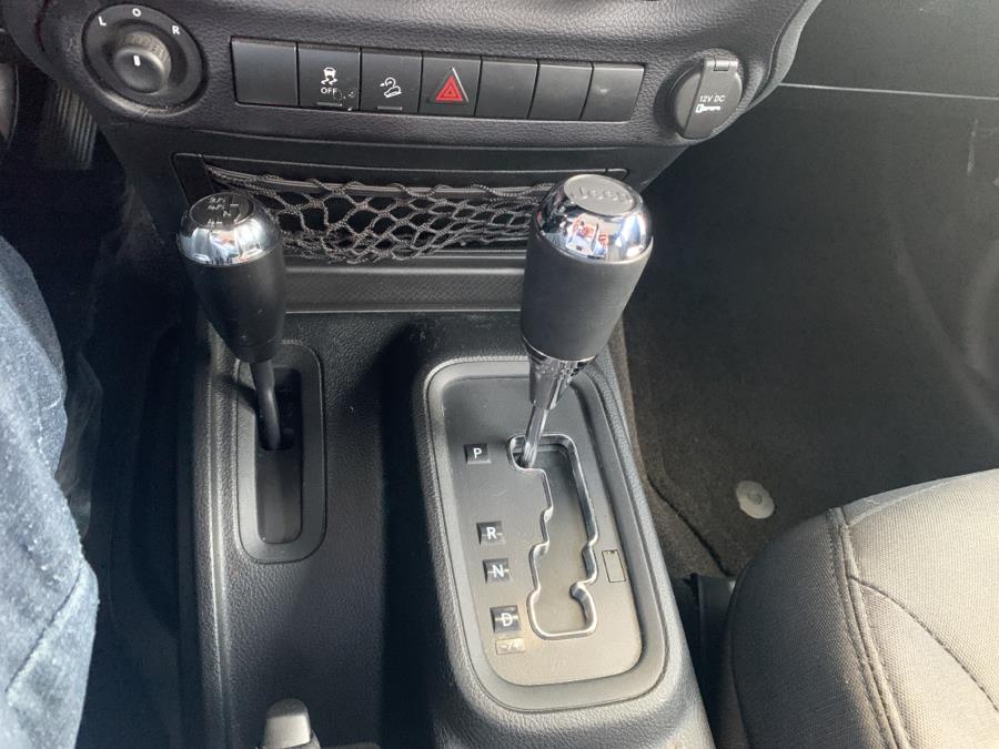 Used Jeep Wrangler Unlimited 4WD 4dr Sport 2016 | Saybrook Auto Barn. Old Saybrook, Connecticut Used Jeep Wrangler Unlimited 4WD 4dr Sport 2016 | Saybrook Auto Barn. Old Saybrook, Connecticut