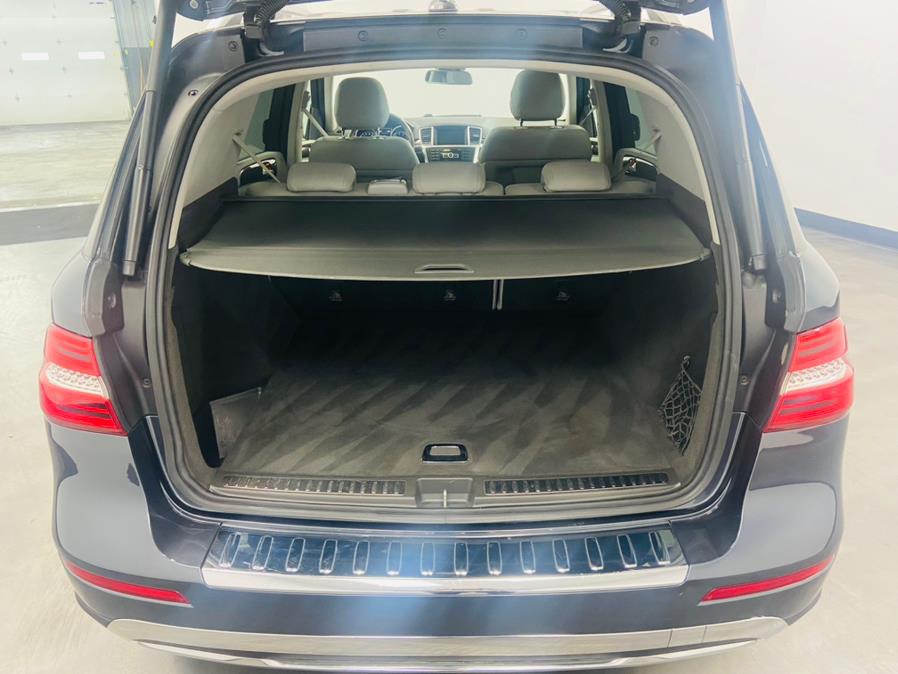 2015 Mercedes-Benz M-Class 4MATIC 4dr ML350, available for sale in Linden, New Jersey | East Coast Auto Group. Linden, New Jersey 2015 Mercedes-Benz M-Class 4MATIC 4dr ML350, available for sale in Linden, New Jersey | East Coast Auto Group. Linden, New Jersey