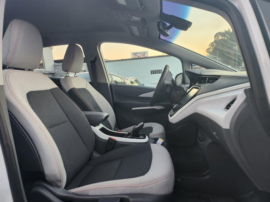 Used Chevrolet Bolt EV LT 2017 | Green Light Auto Wholesale. Daly City, California Used Chevrolet Bolt EV LT 2017 | Green Light Auto Wholesale. Daly City, California