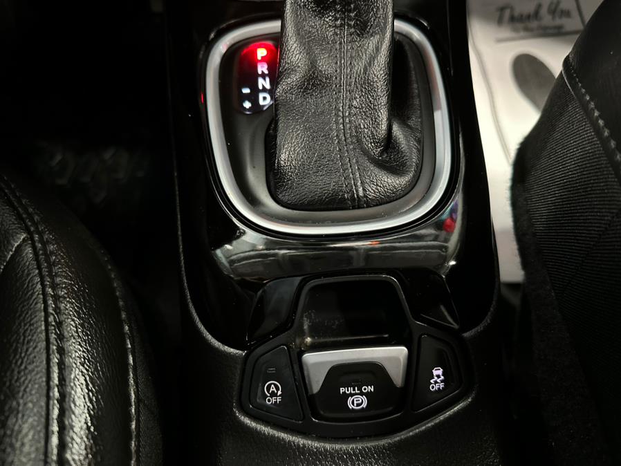Used Jeep Compass Altitude Altitude 4x4 2020 | Jamaica 26 Motors. Hollis, New York