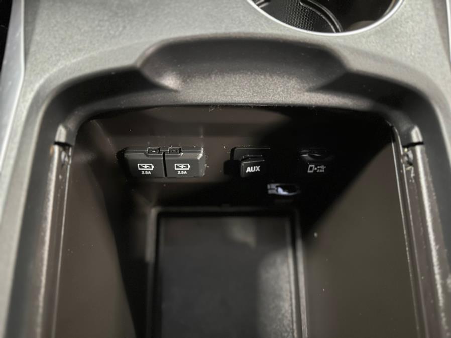 Used Acura MDX w/ Tech Pkg SH-AWD 7-Passenger w/Technology Pkg 2020 | Jamaica 26 Motors. Hollis, New York