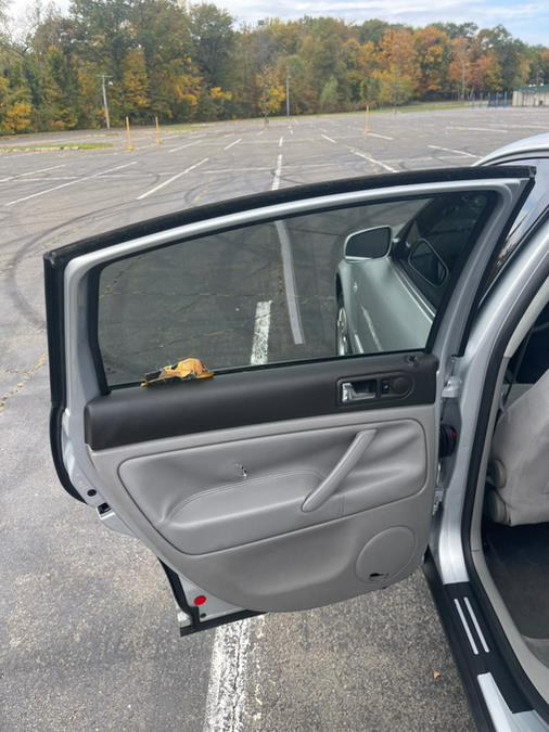 Used Volkswagen Passat 4dr Sdn GL Manual 2003 | Supreme Automotive. New Britain, Connecticut Used Volkswagen Passat 4dr Sdn GL Manual 2003 | Supreme Automotive. New Britain, Connecticut