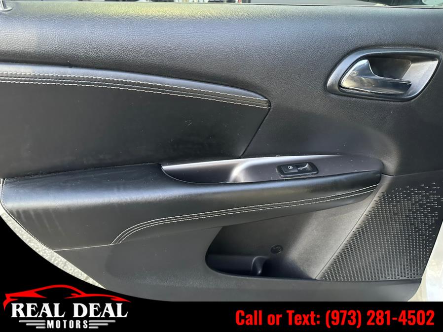 Used Dodge Journey AWD 4dr Crossroad 2015 | Real Deal Motors. Lodi, New Jersey Used Dodge Journey AWD 4dr Crossroad 2015 | Real Deal Motors. Lodi, New Jersey