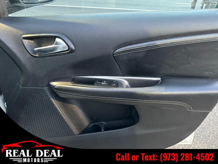 Used Dodge Journey AWD 4dr Crossroad 2015 | Real Deal Motors. Lodi, New Jersey Used Dodge Journey AWD 4dr Crossroad 2015 | Real Deal Motors. Lodi, New Jersey