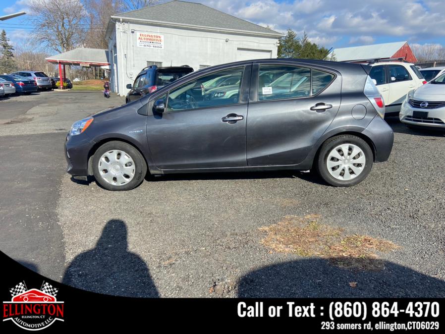 Used Toyota Prius c 5dr HB One (Natl) 2013 | Ellington Automotive LLC. Ellington, Connecticut Used Toyota Prius c 5dr HB One (Natl) 2013 | Ellington Automotive LLC. Ellington, Connecticut