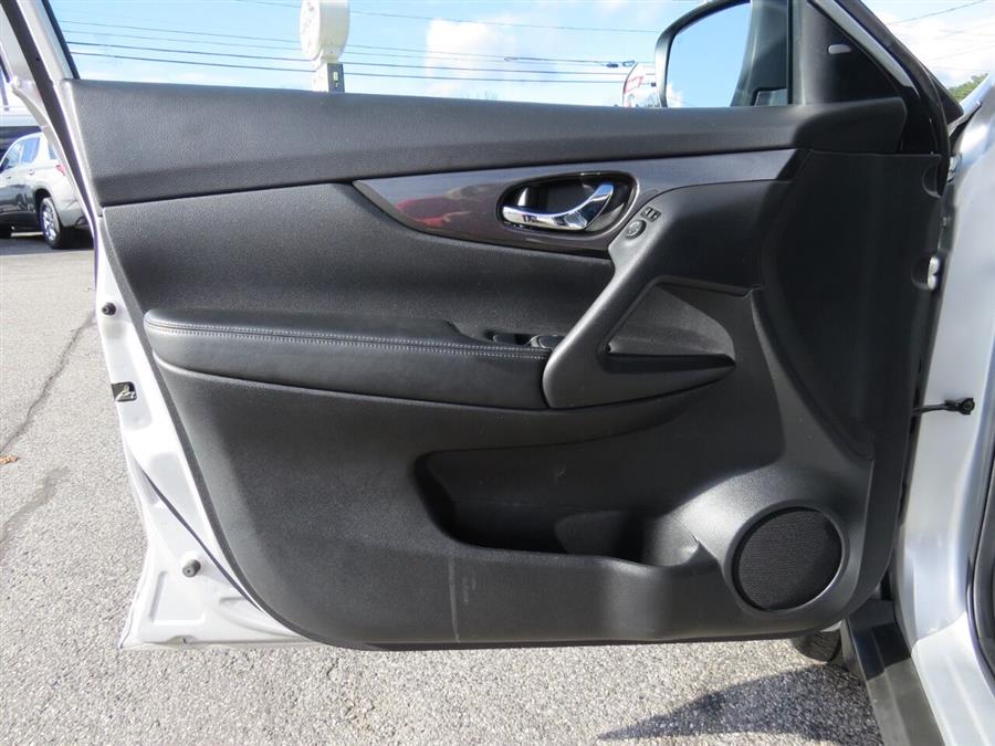 Used Nissan Rogue SV AWD 4dr Crossover 2020 | Lake City Exports Inc. Auburn, Maine Used Nissan Rogue SV AWD 4dr Crossover 2020 | Lake City Exports Inc. Auburn, Maine