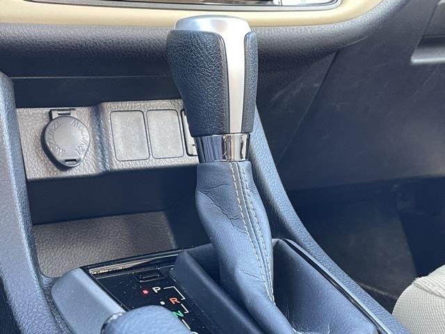 Used Toyota Corolla LE 2017 | Blasius Federal Road. Brookfield, Connecticut Used Toyota Corolla LE 2017 | Blasius Federal Road. Brookfield, Connecticut