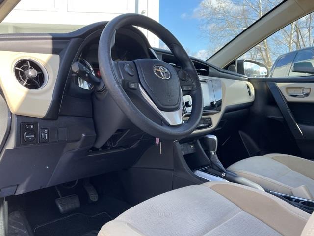 Used Toyota Corolla LE 2017 | Blasius Federal Road. Brookfield, Connecticut Used Toyota Corolla LE 2017 | Blasius Federal Road. Brookfield, Connecticut