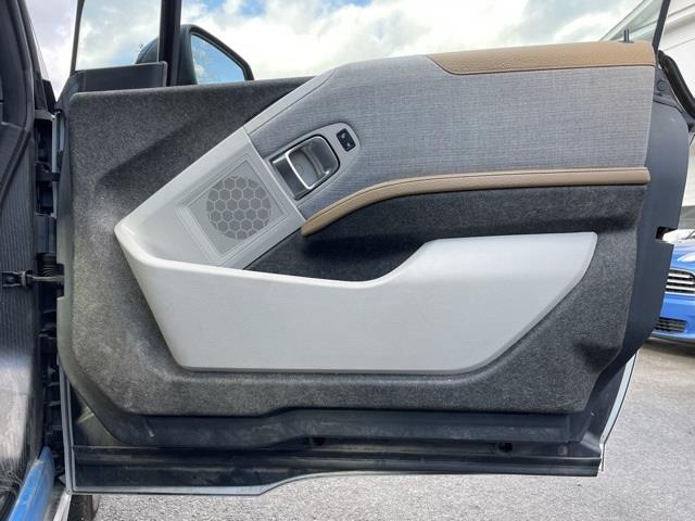 Used BMW I3 with Range Extender 2015 | Blasius Federal Road. Brookfield, Connecticut Used BMW I3 with Range Extender 2015 | Blasius Federal Road. Brookfield, Connecticut