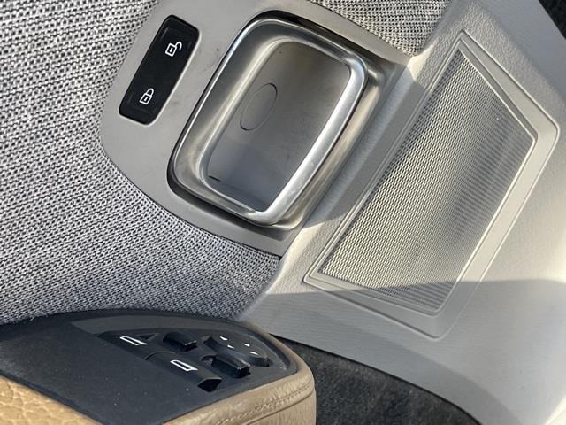 Used BMW I3 with Range Extender 2015 | Blasius Federal Road. Brookfield, Connecticut Used BMW I3 with Range Extender 2015 | Blasius Federal Road. Brookfield, Connecticut