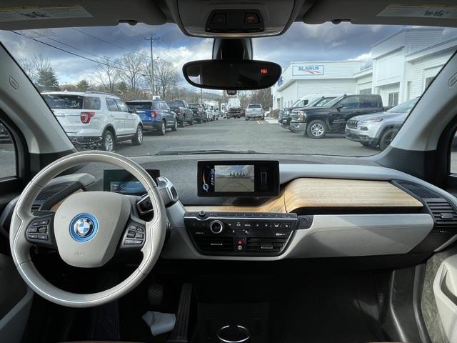 Used BMW I3 with Range Extender 2015 | Blasius Federal Road. Brookfield, Connecticut Used BMW I3 with Range Extender 2015 | Blasius Federal Road. Brookfield, Connecticut