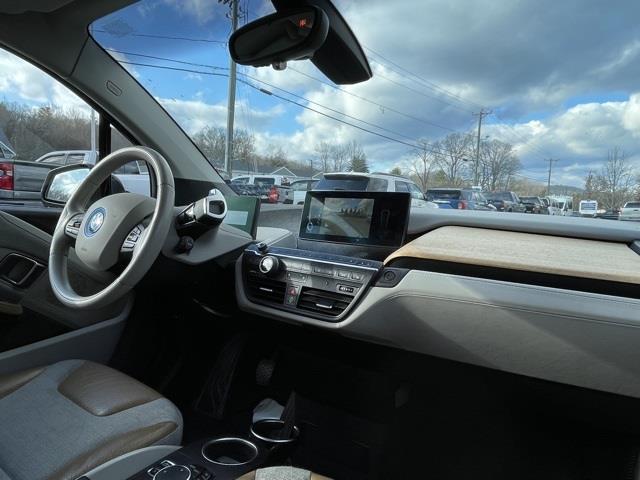 Used BMW I3 with Range Extender 2015 | Blasius Federal Road. Brookfield, Connecticut Used BMW I3 with Range Extender 2015 | Blasius Federal Road. Brookfield, Connecticut