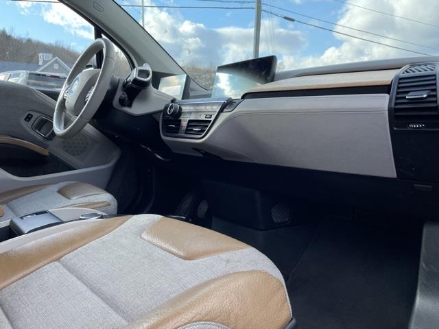 Used BMW I3 with Range Extender 2015 | Blasius Federal Road. Brookfield, Connecticut Used BMW I3 with Range Extender 2015 | Blasius Federal Road. Brookfield, Connecticut
