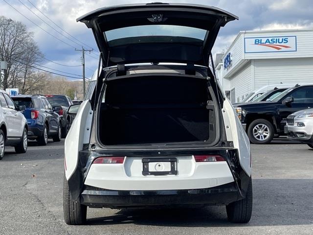 Used BMW I3 with Range Extender 2015 | Blasius Federal Road. Brookfield, Connecticut Used BMW I3 with Range Extender 2015 | Blasius Federal Road. Brookfield, Connecticut