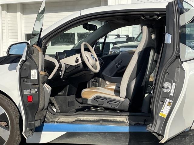 Used BMW I3 with Range Extender 2015 | Blasius Federal Road. Brookfield, Connecticut Used BMW I3 with Range Extender 2015 | Blasius Federal Road. Brookfield, Connecticut