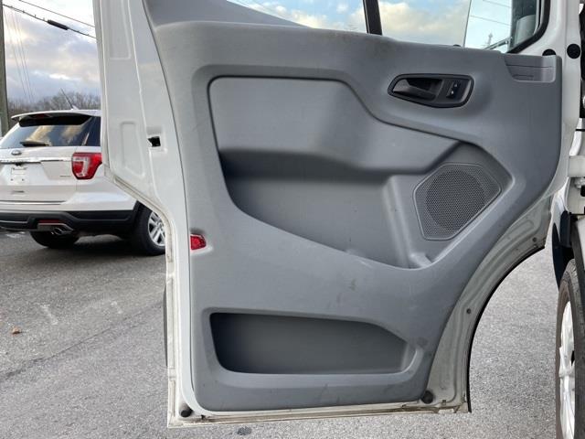 Used Ford Transit-150 XL 2015 | Blasius Federal Road. Brookfield, Connecticut Used Ford Transit-150 XL 2015 | Blasius Federal Road. Brookfield, Connecticut