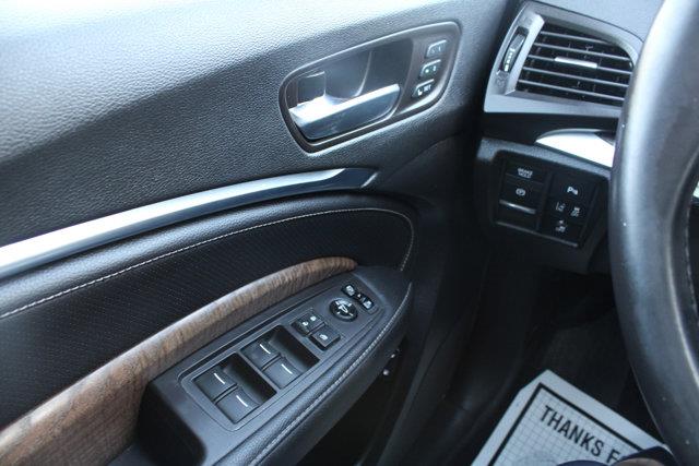 2020 Acura Mdx w/Technology Pkg, available for sale in Elmont, New York | NY Luxury Motors. Elmont, New York 2020 Acura Mdx w/Technology Pkg, available for sale in Elmont, New York | NY Luxury Motors. Elmont, New York