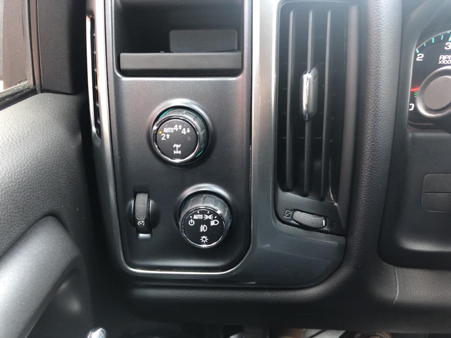 2017 Chevrolet Silverado 1500 4WD Double Cab 2LT, available for sale in Waterbury, Connecticut | National Auto Brokers, Inc.. Waterbury, Connecticut 2017 Chevrolet Silverado 1500 4WD Double Cab 2LT, available for sale in Waterbury, Connecticut | National Auto Brokers, Inc.. Waterbury, Connecticut